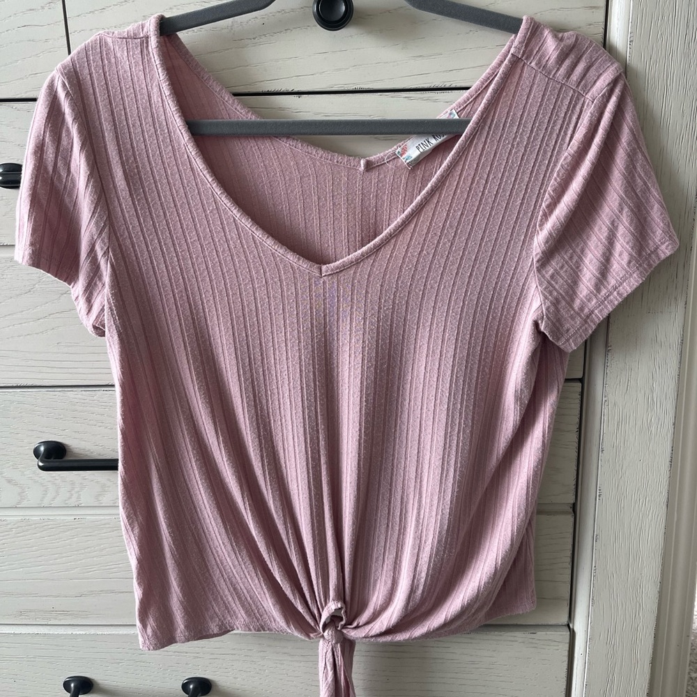 Pink Rose light pink v-neck
